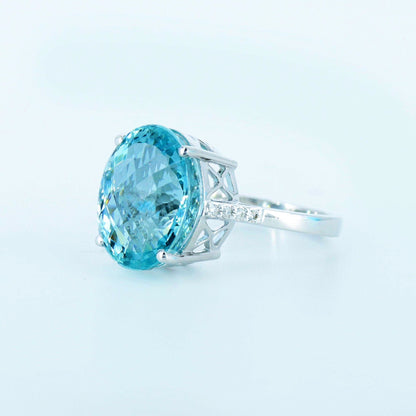 White Ring 14K Gold