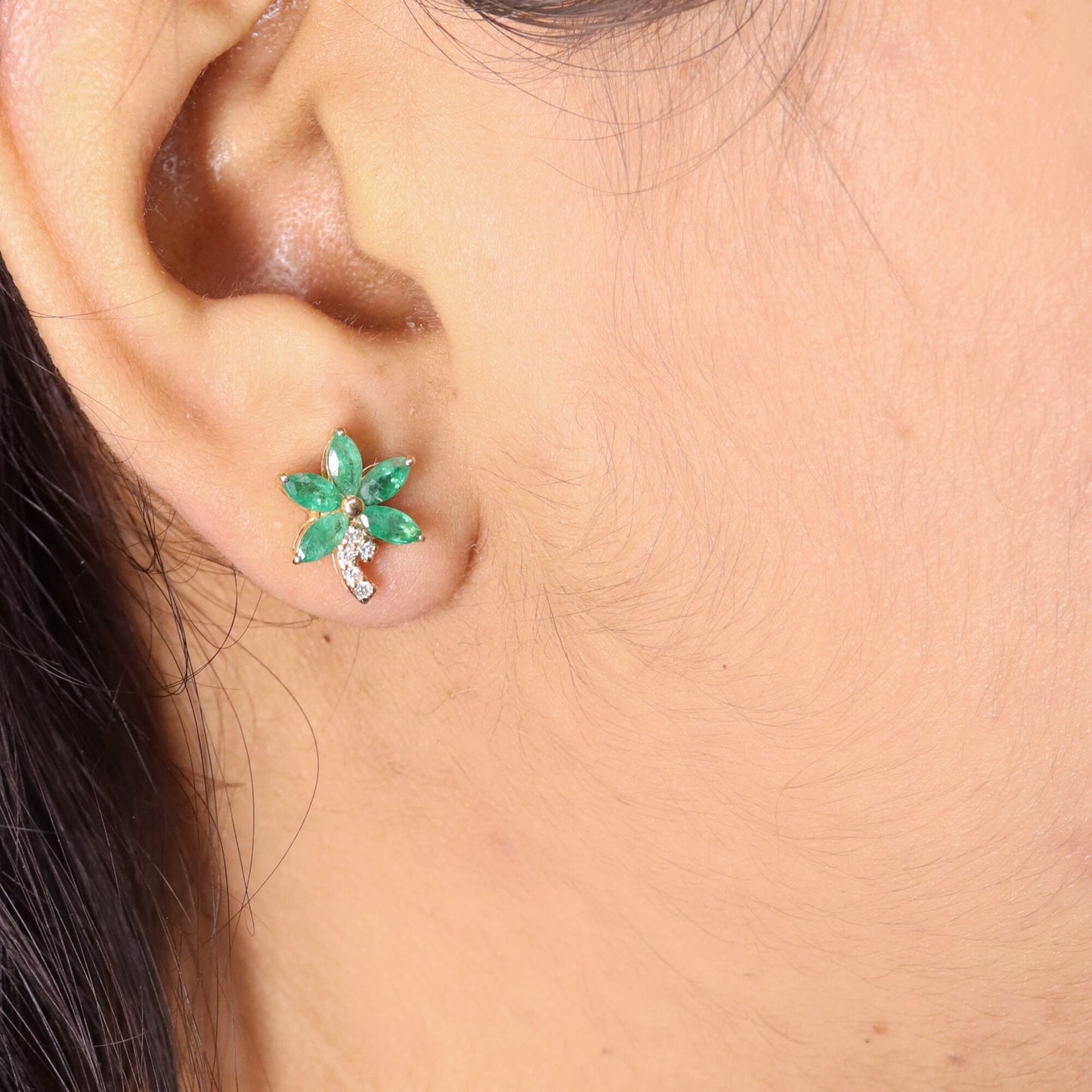 Emerald Stud Earring 14K Gold