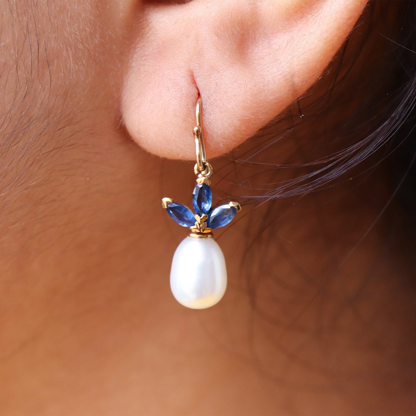 2 1 Earring Gold