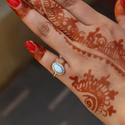 Dainty Opal Ring Gold