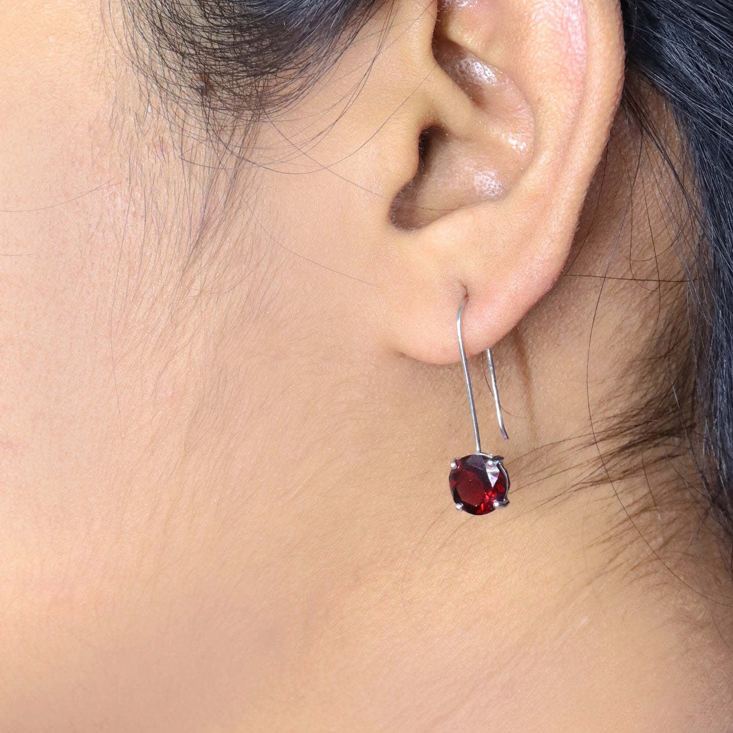 Red Garnet Round Shape Earring 14K Gold