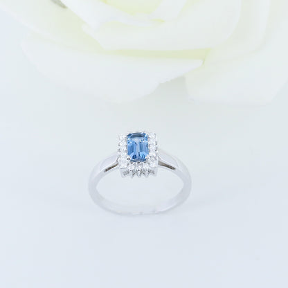 White Ring 14K Gold