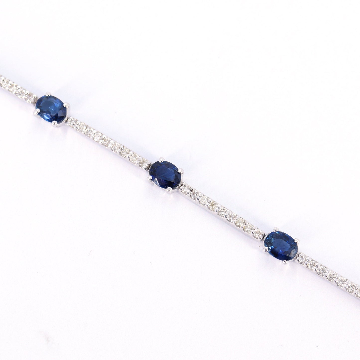 White Bracelet 18K Gold