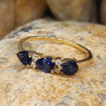 Pear Sapphire Ring 14K Gold