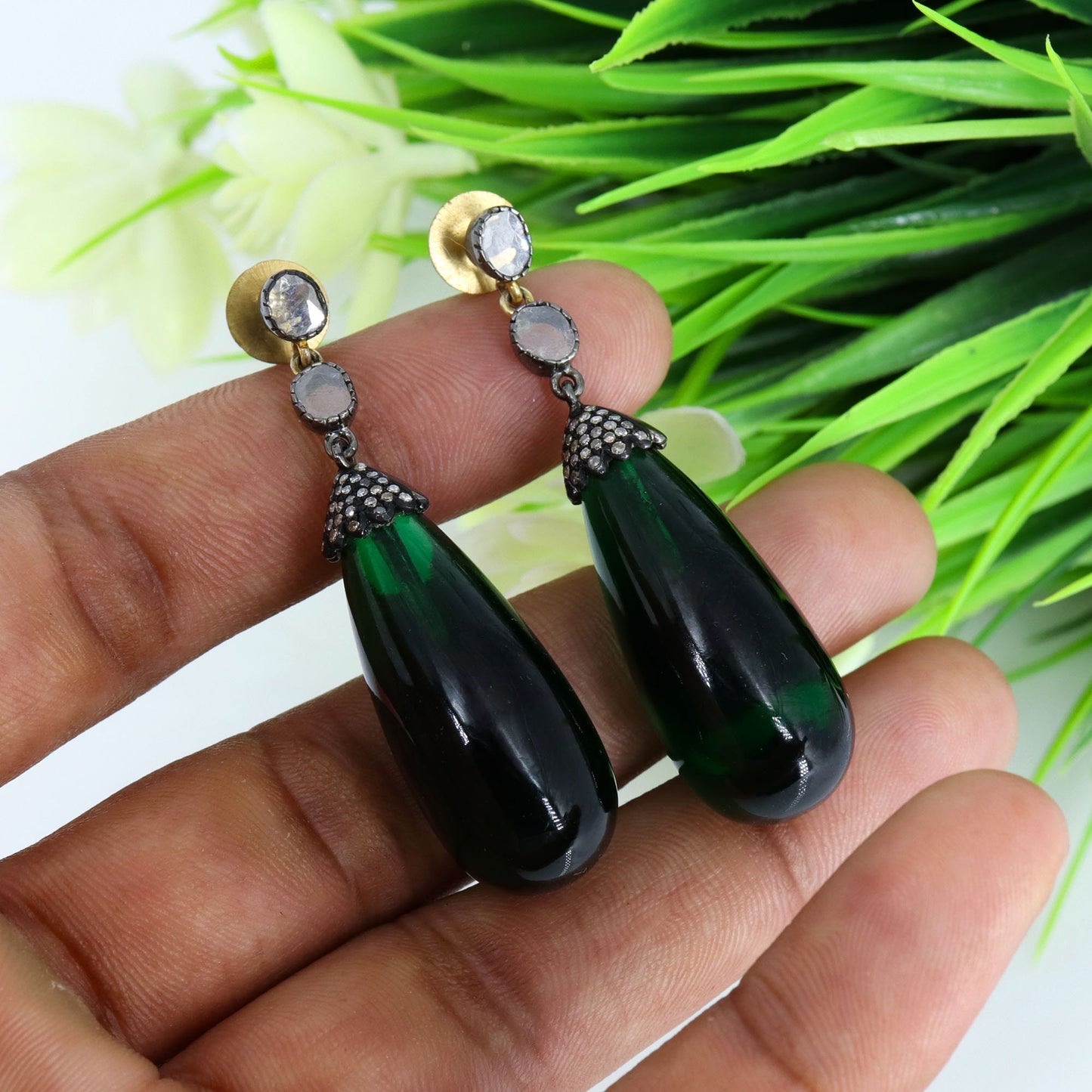 Teardrop Shape Earring