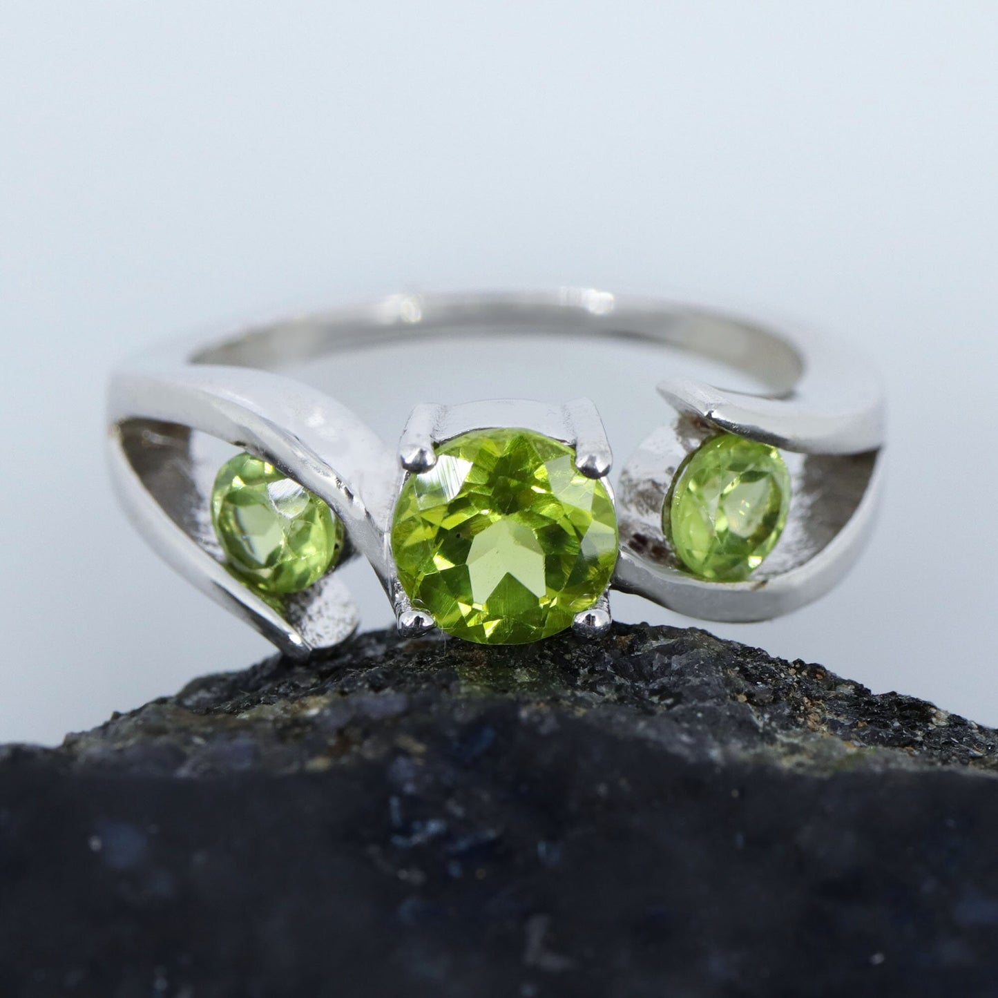 Peridot Ring Silver