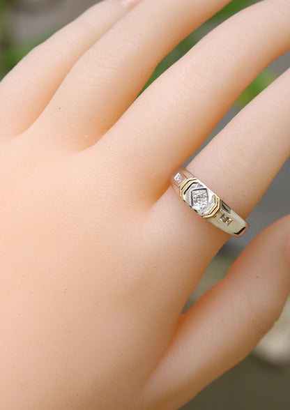 White Ring 18K Gold