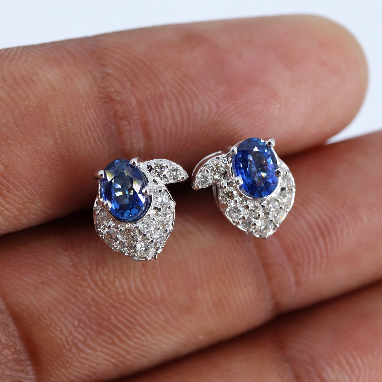 White Studded Blue Sapphire Earring 18K Gold