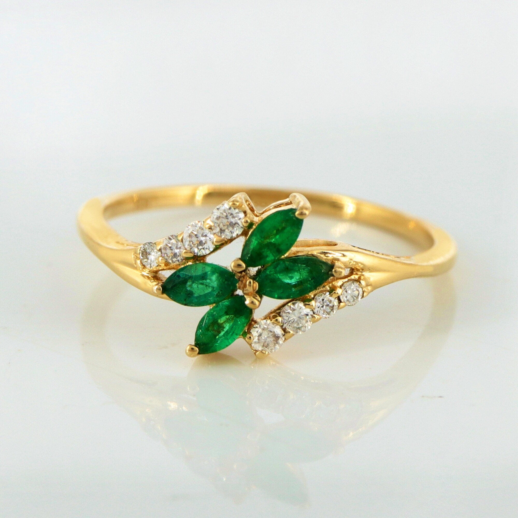 Emerald Ring 18K Gold
