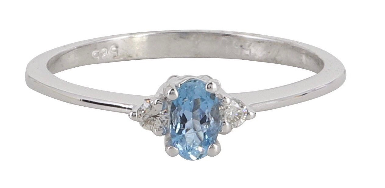 White Ring 14K Gold