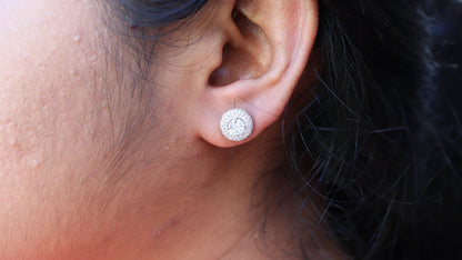 Solitaire Earring 18K Gold