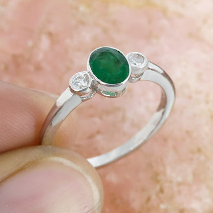 Oval Cut Gemstone 925 Sterling Emerald Ring Silver