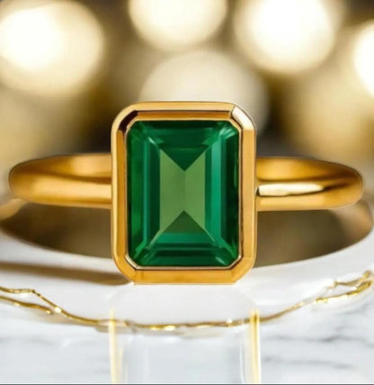 Brilliant Emerald Engagement Ring 14K Gold