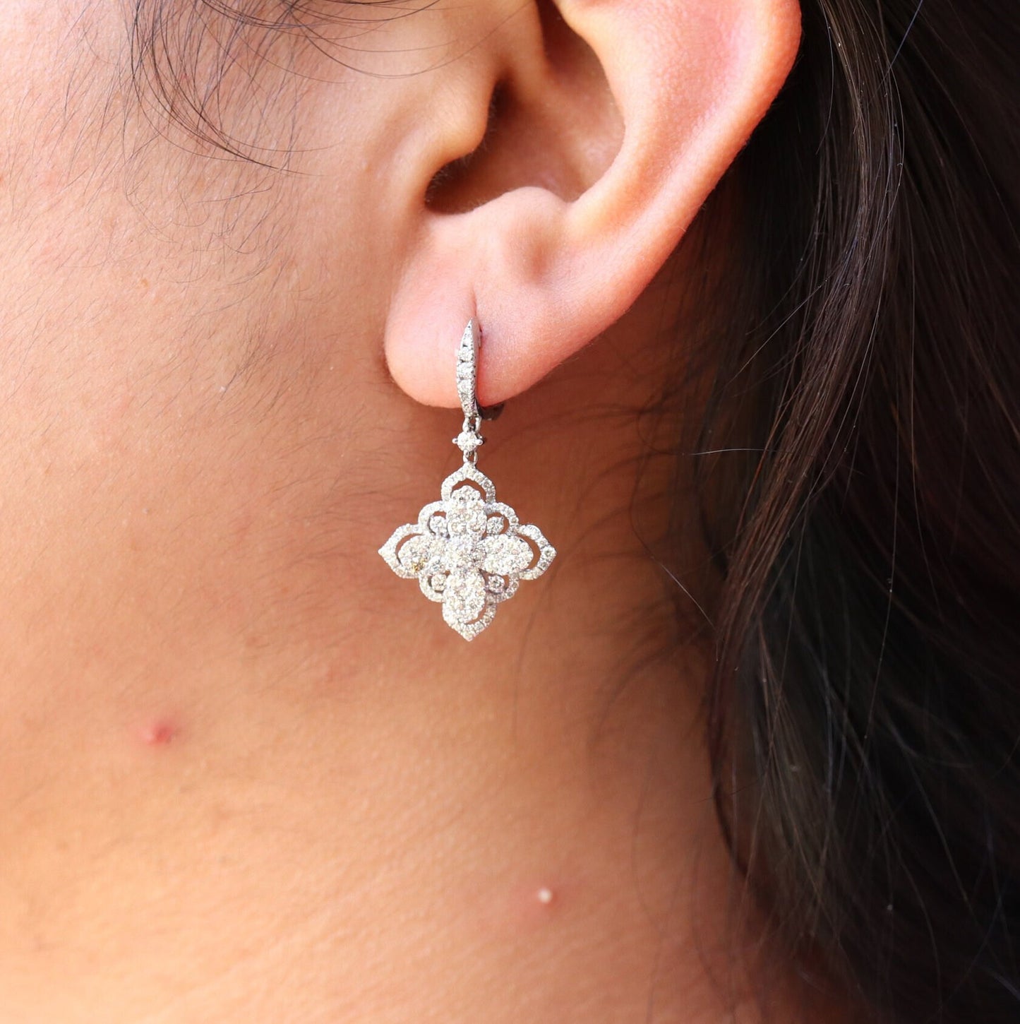Genuine White Wedding Earring 18K Gold