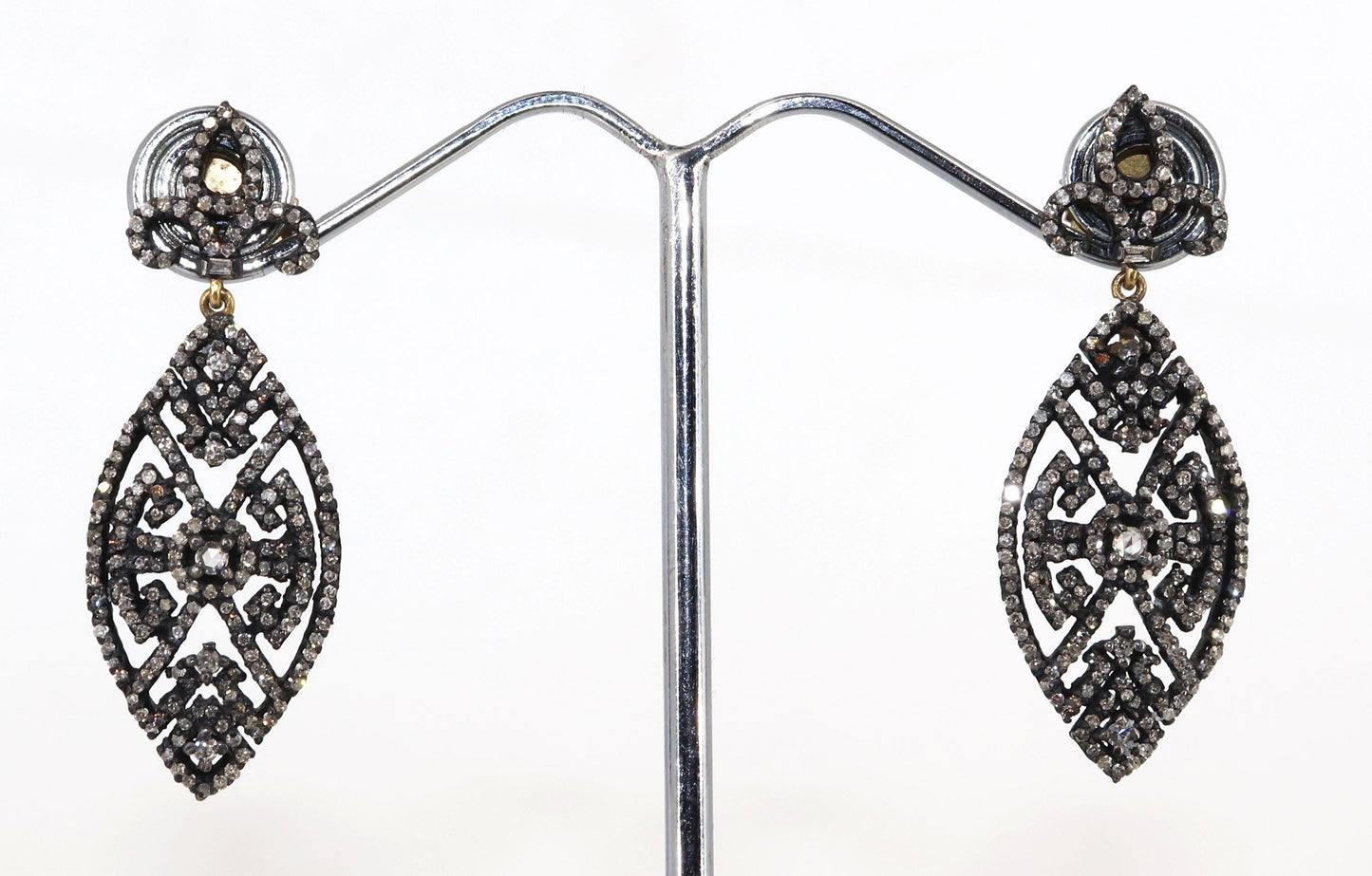 Victorian Earring Gold