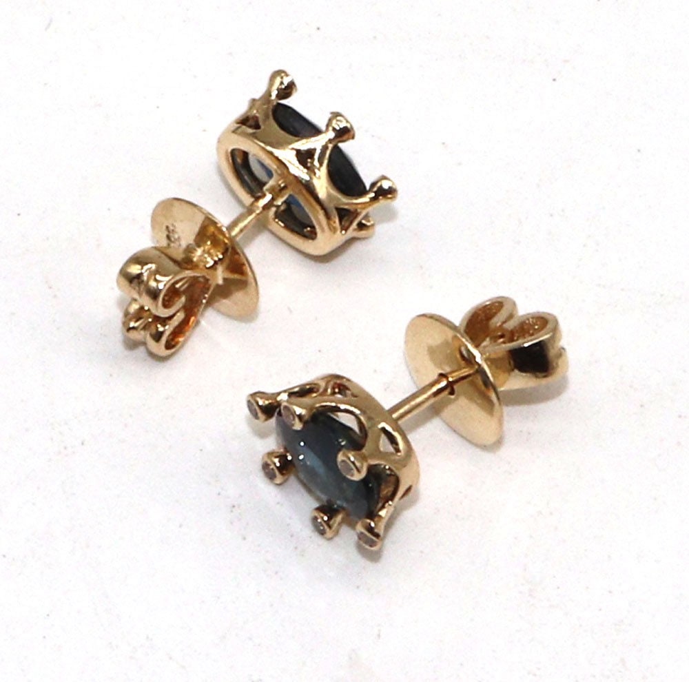 Earth Mined Blue Sapphire Earring 14K Gold