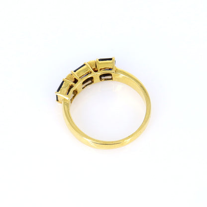 Sapphire Ring 18K Gold