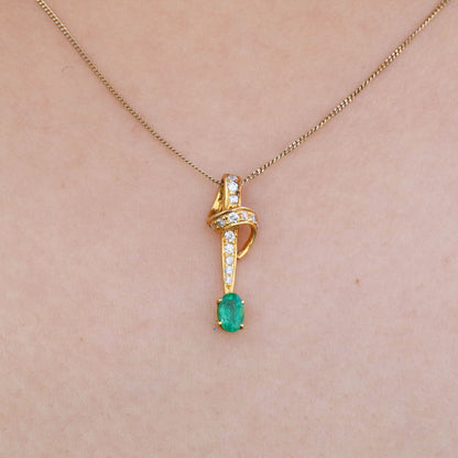 Emerald Pendant 18K Gold