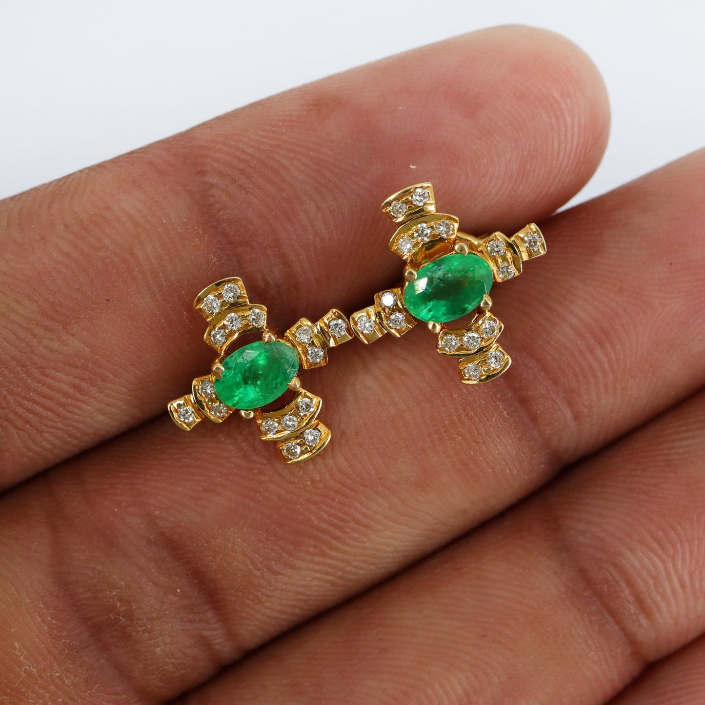Cross Style Earring 18K Gold