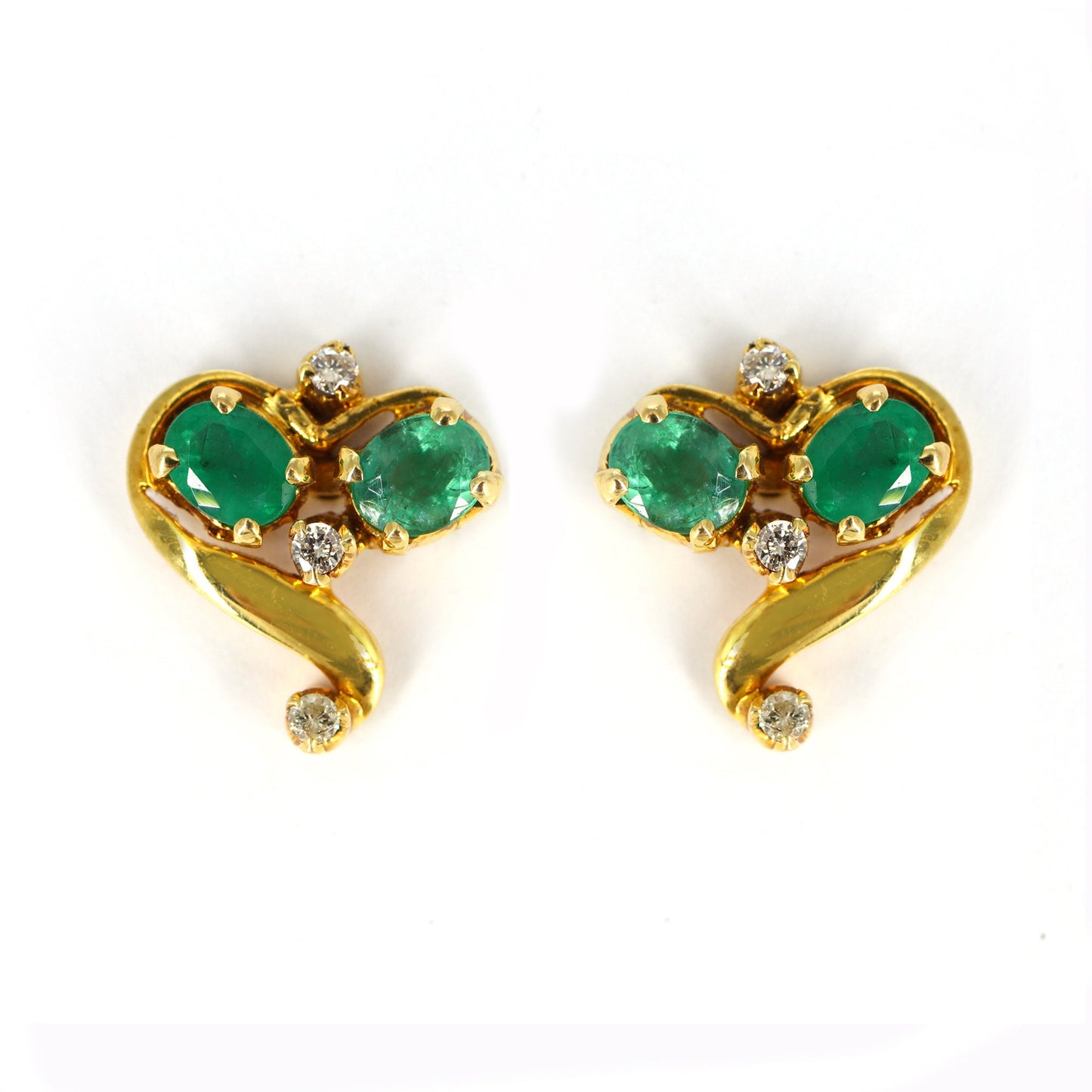 Heart Shape Earring 18K Gold