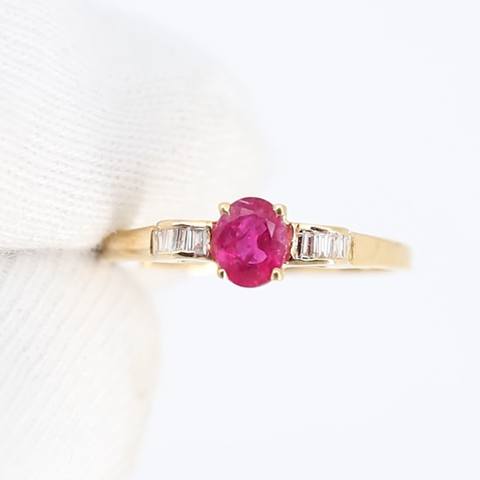 Beautiful Ring 14K Gold
