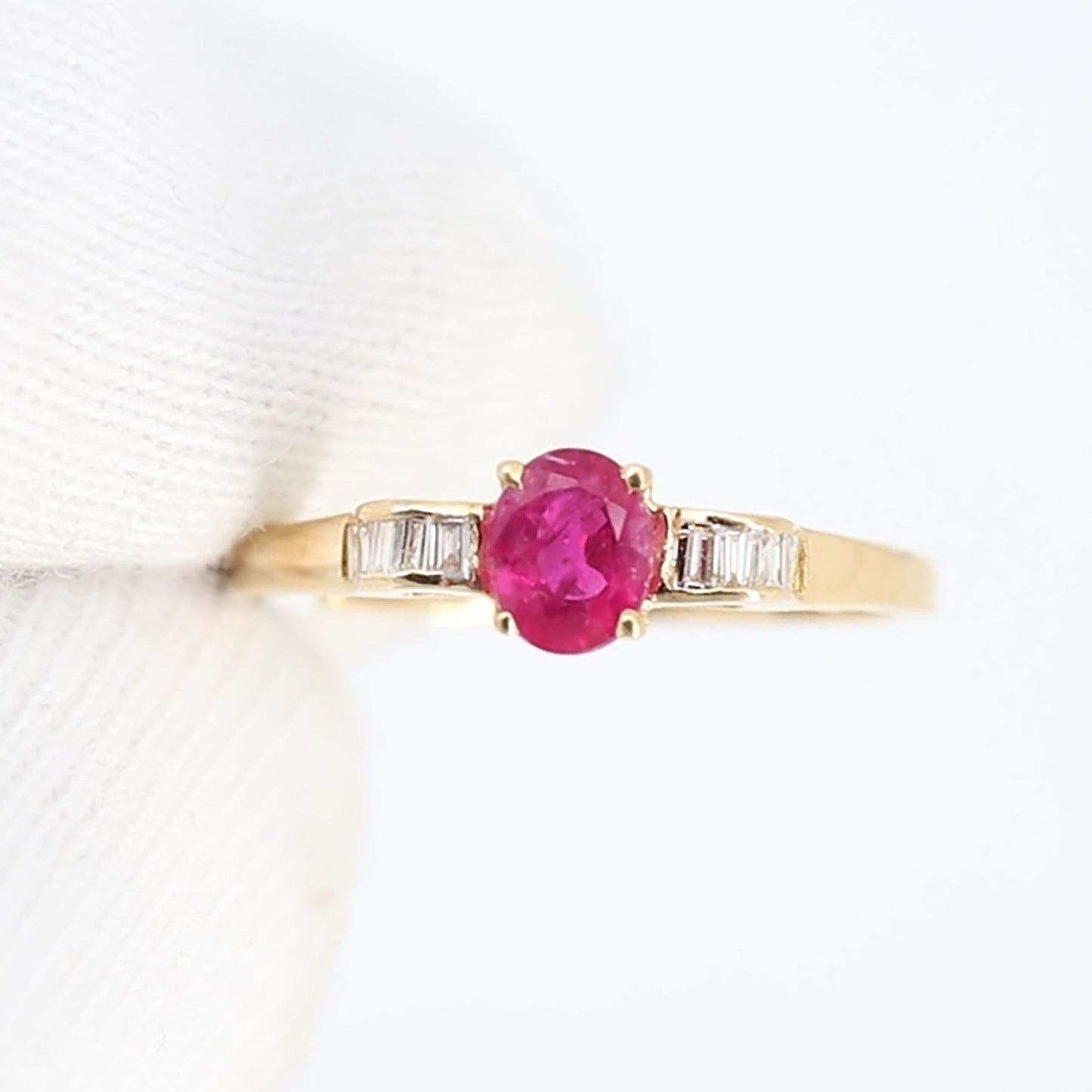 Beautiful Ring 14K Gold