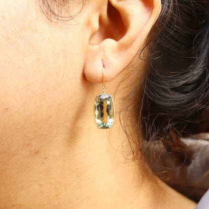 Yellow Green Amethyst Earring 18K Gold