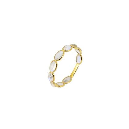 Moonstone Ring 18K Gold