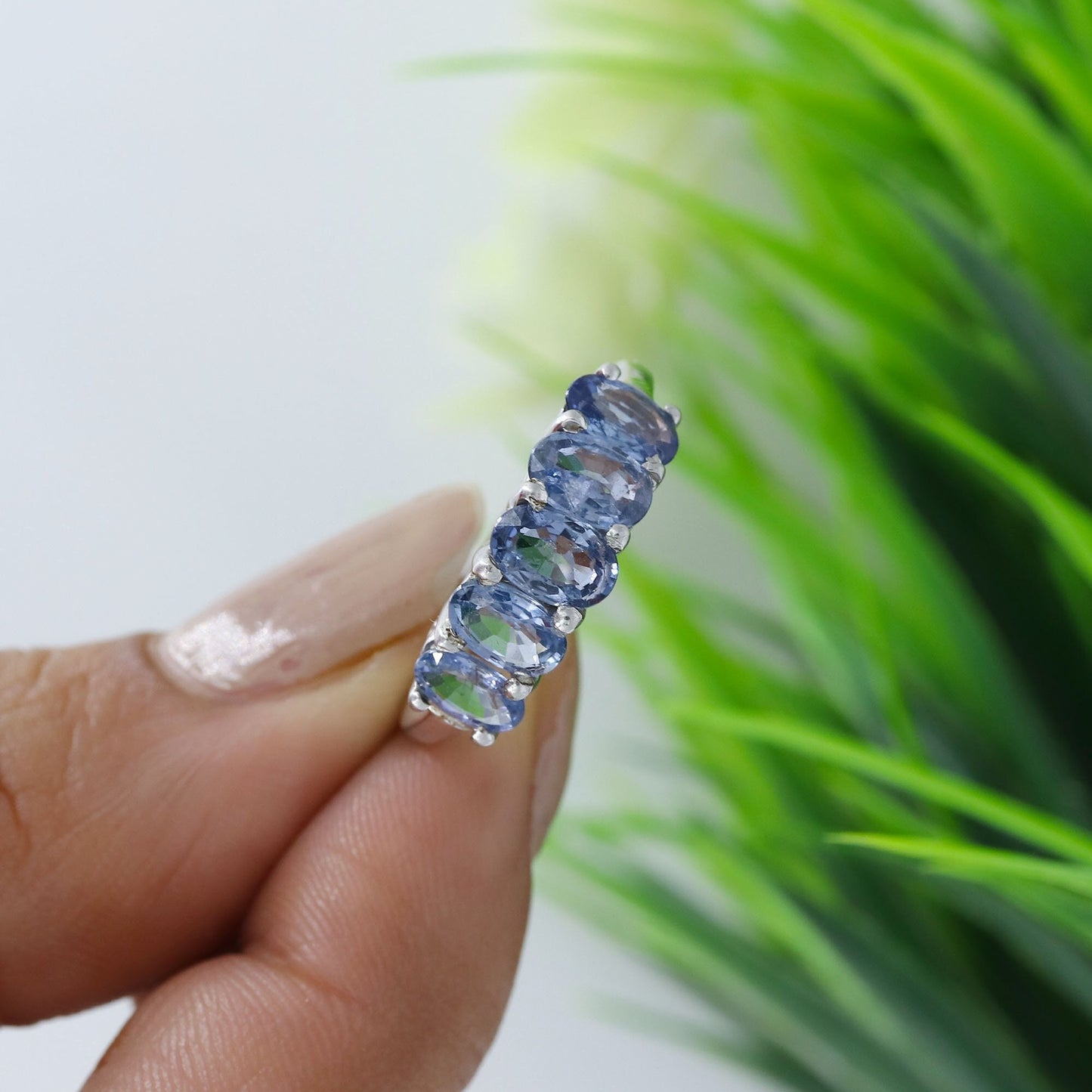 Elegant Blue Sapphire Ring Silver