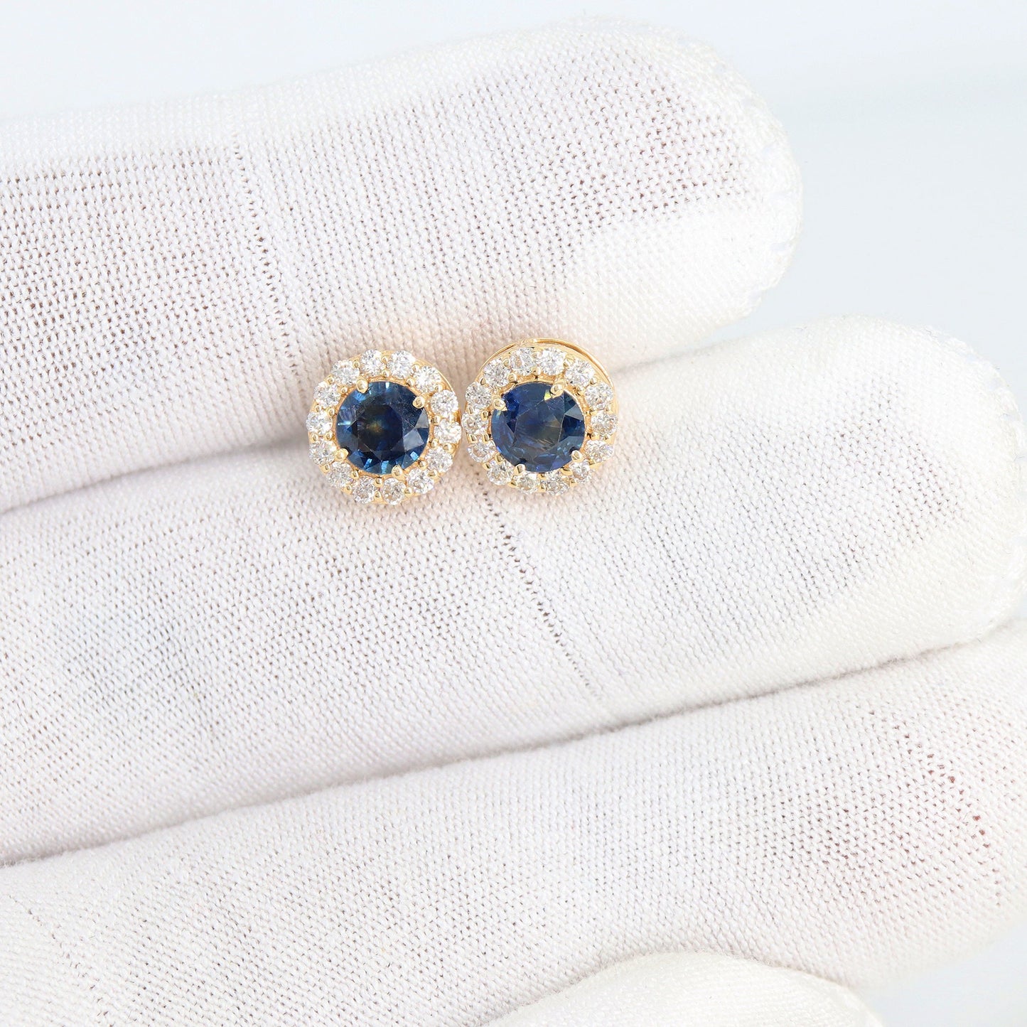 Real Blue Sapphire Stud Earring 14K Gold