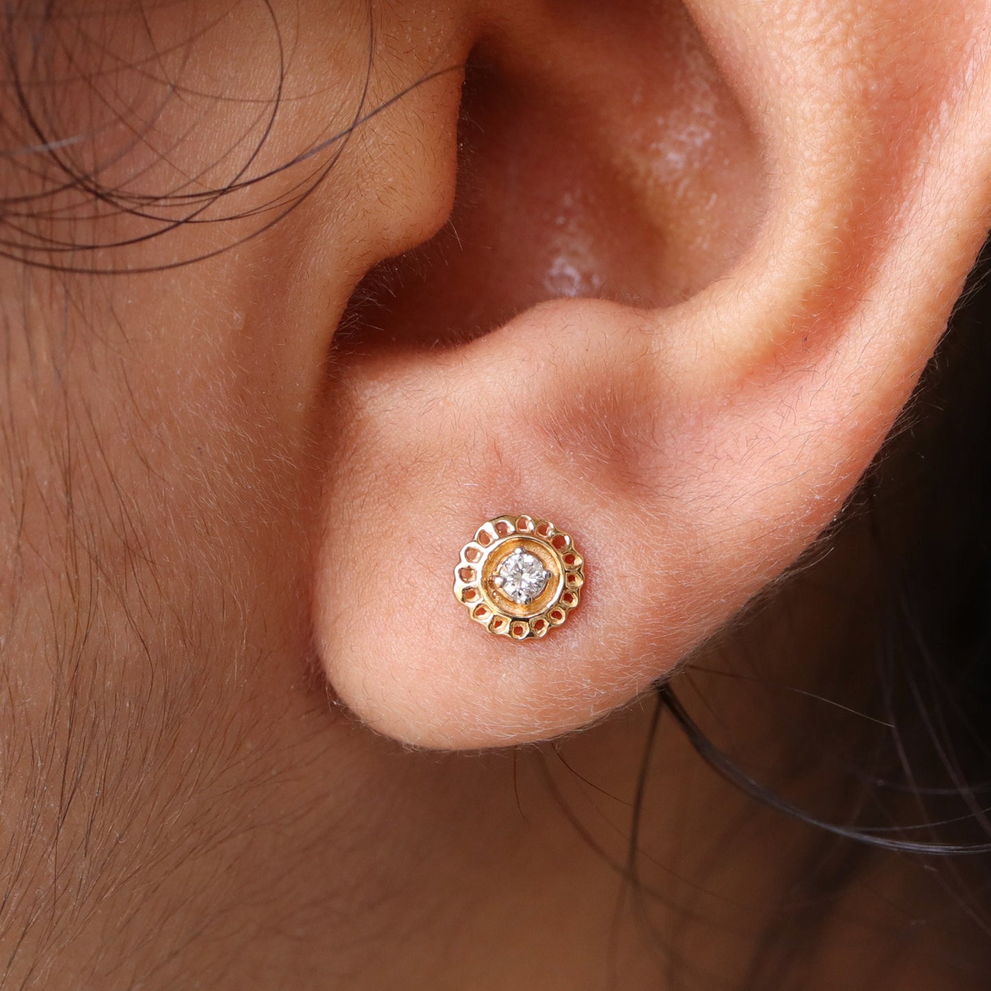 0.12 Real Studs Yellow Studs Earring 14K Gold