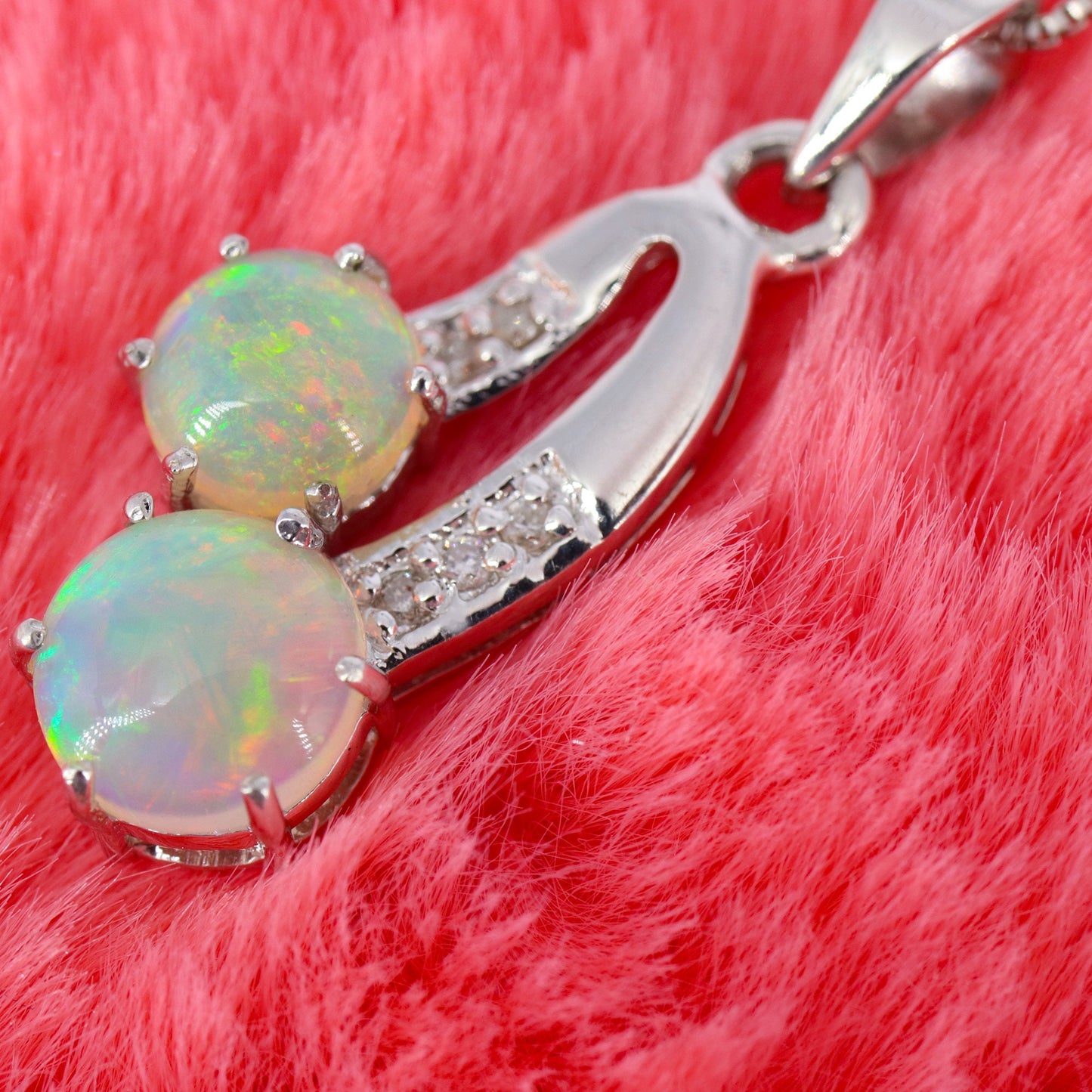 Opal Gemstone Pendant Gold