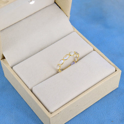 Moonstone Ring 18K Gold