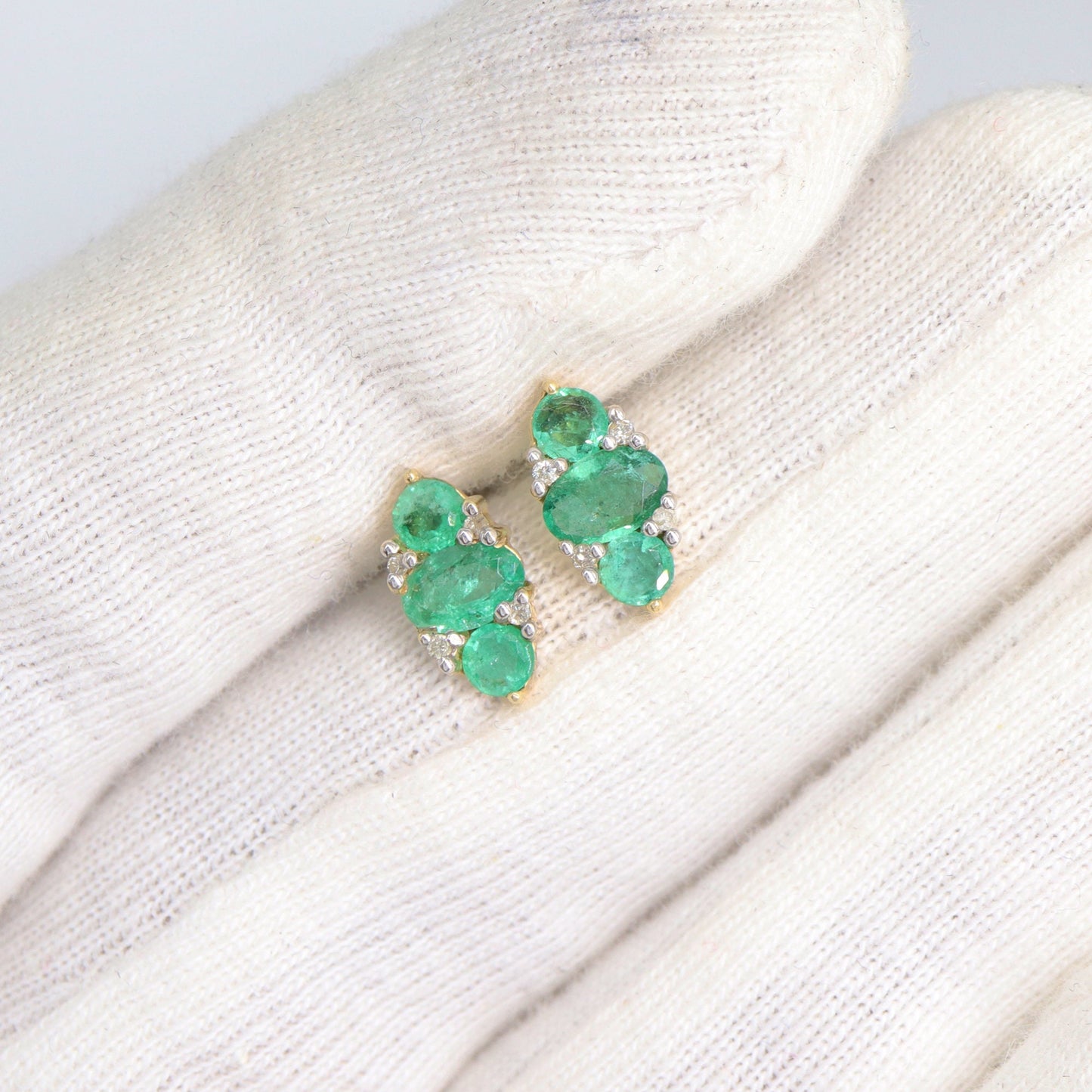 Emerald Dainty Earring 14K Gold