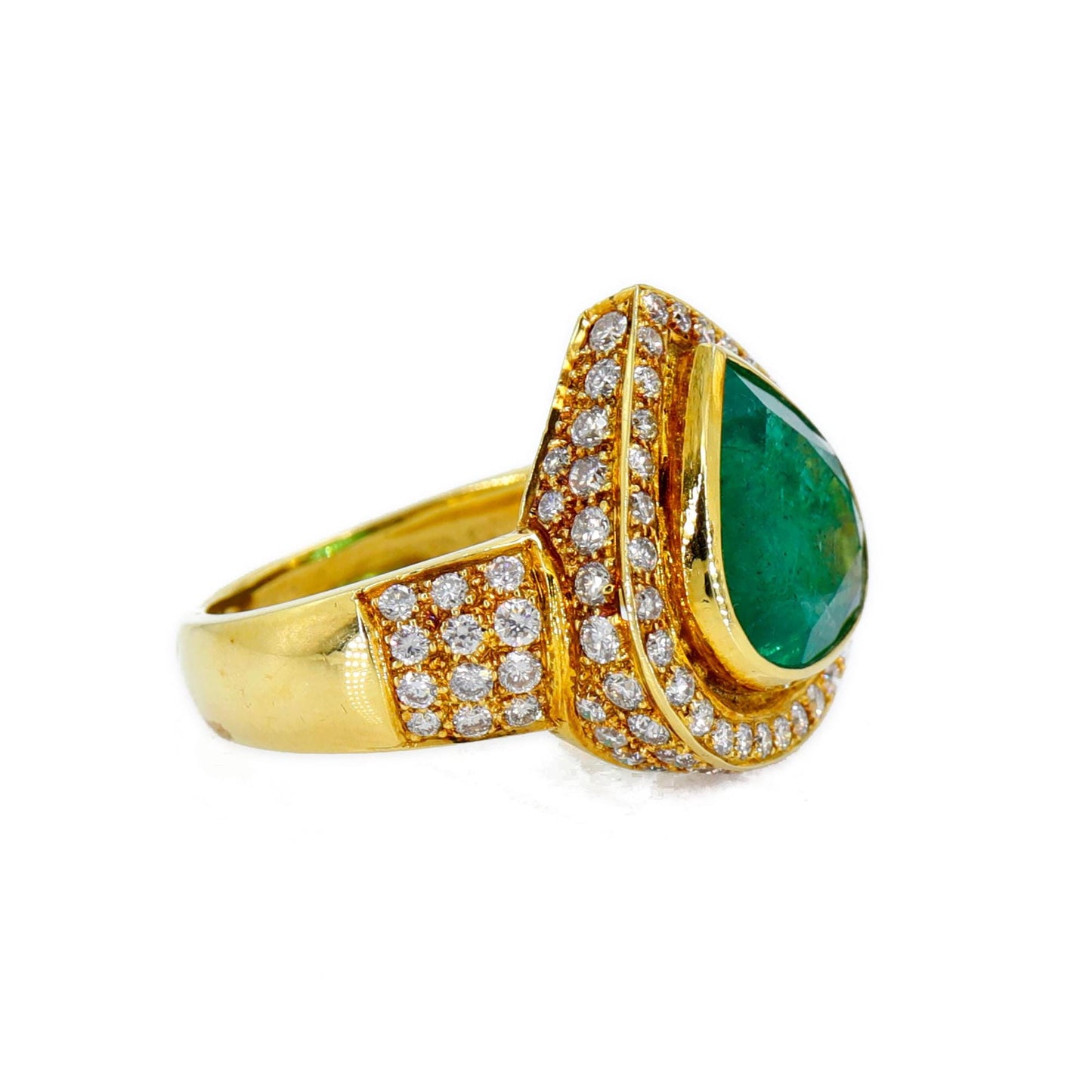 Pear Shape Emerald Round Shape Ring 18K Gold