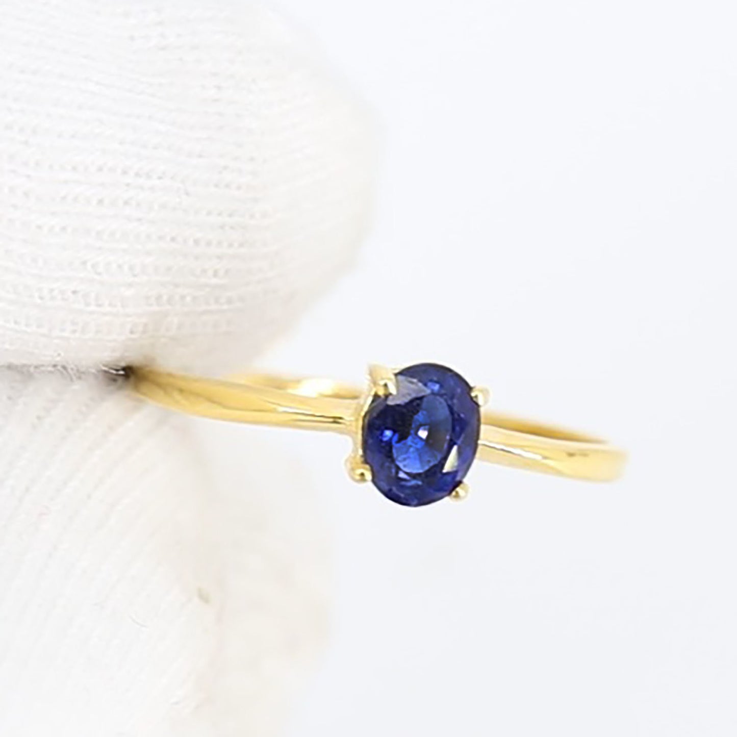 Beautiful Ring 14K Gold