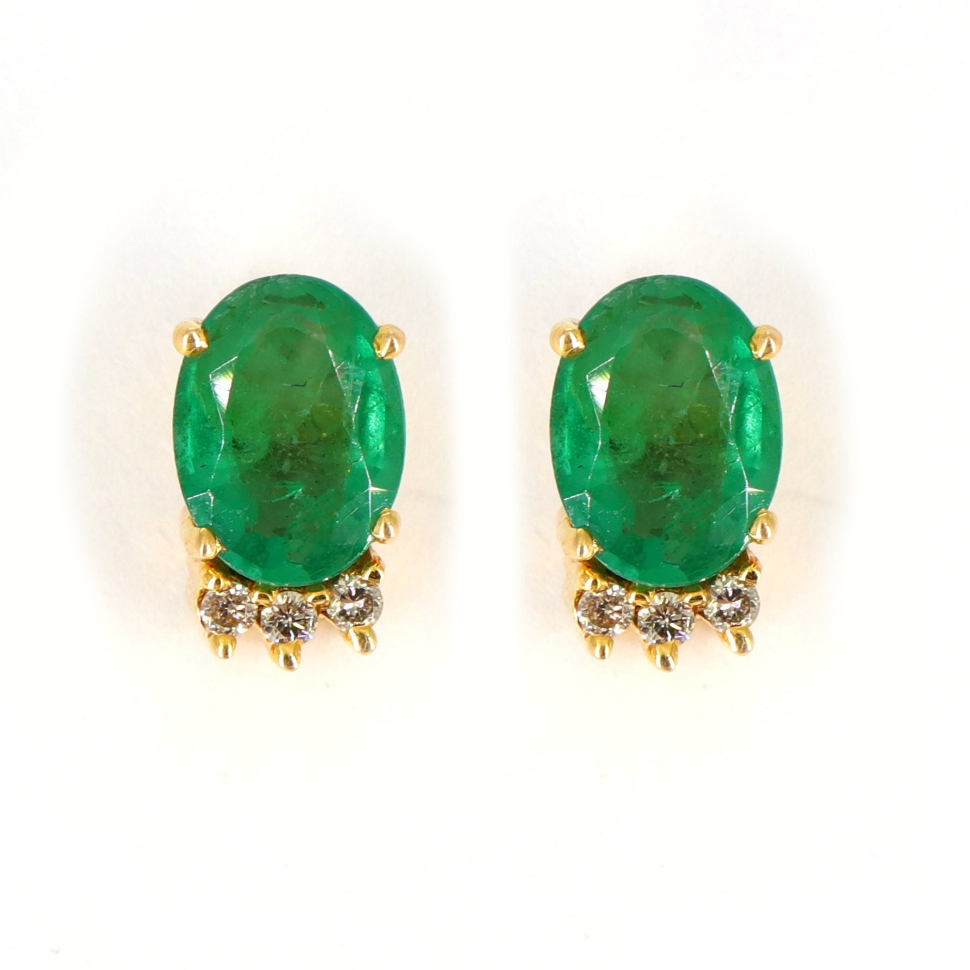 Oval Cut Emerald & Earring 14K Gold