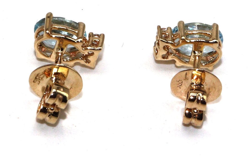 Aquamarine Stud Earring 14K Gold