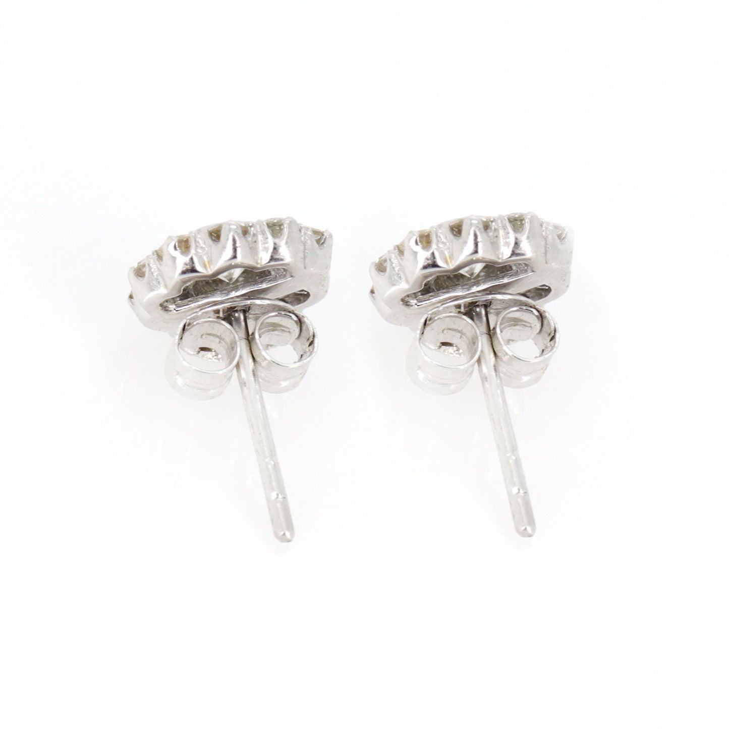 Solitaire Earring 18K Gold