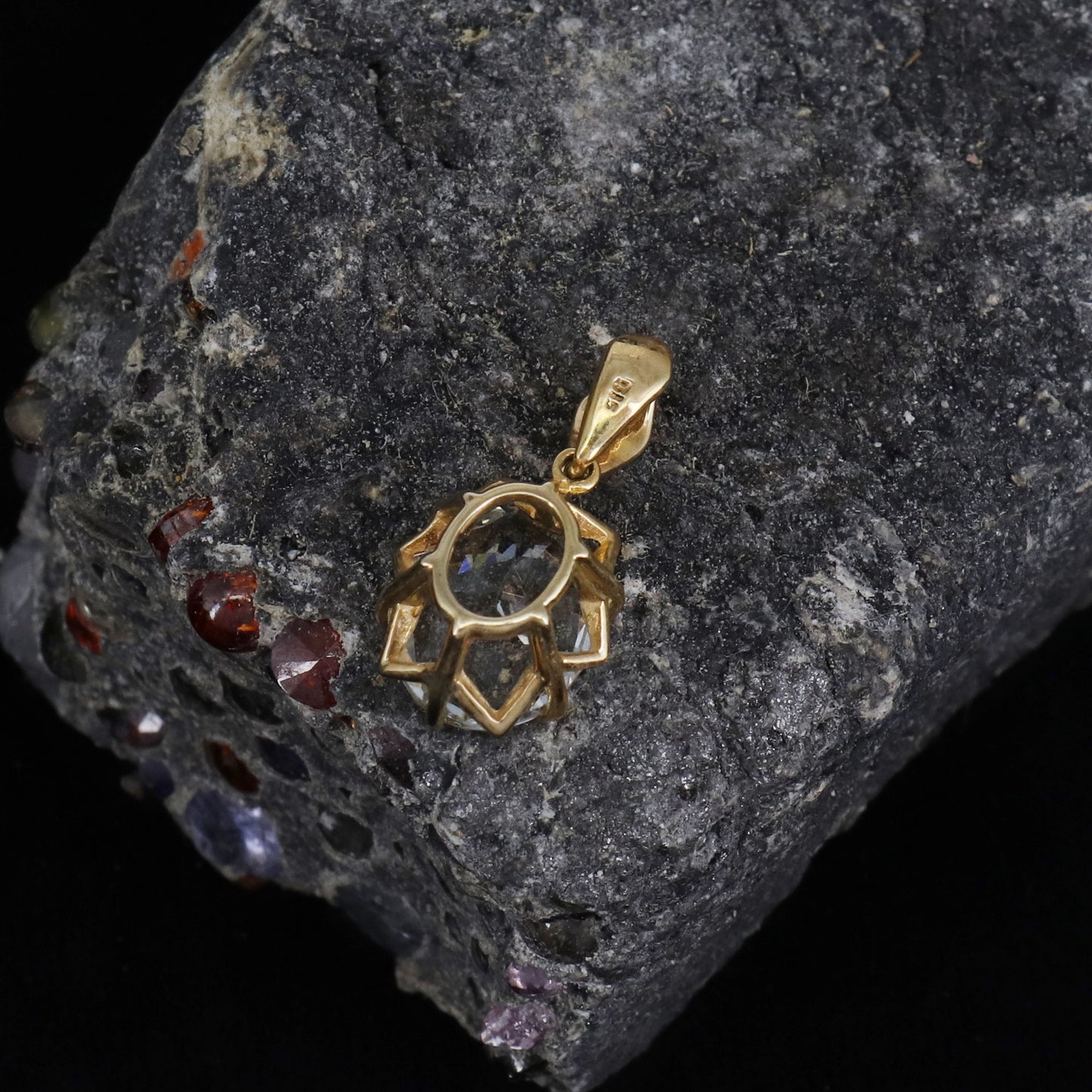 Yellow Pendant 14K Gold