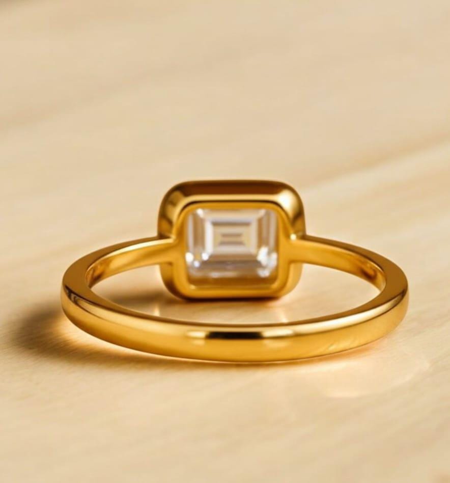 Radiant Cut Engagement Ring Gold