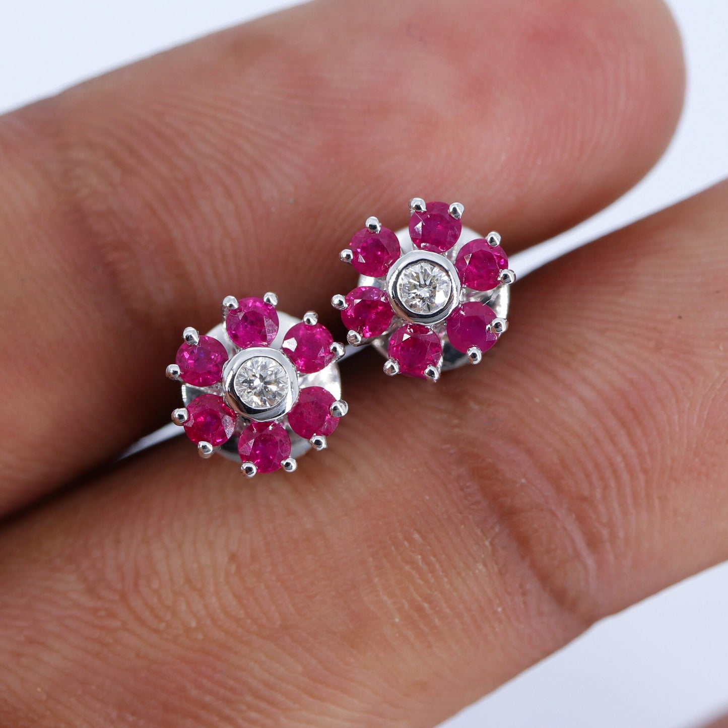 Flower Design Earring 14K Gold