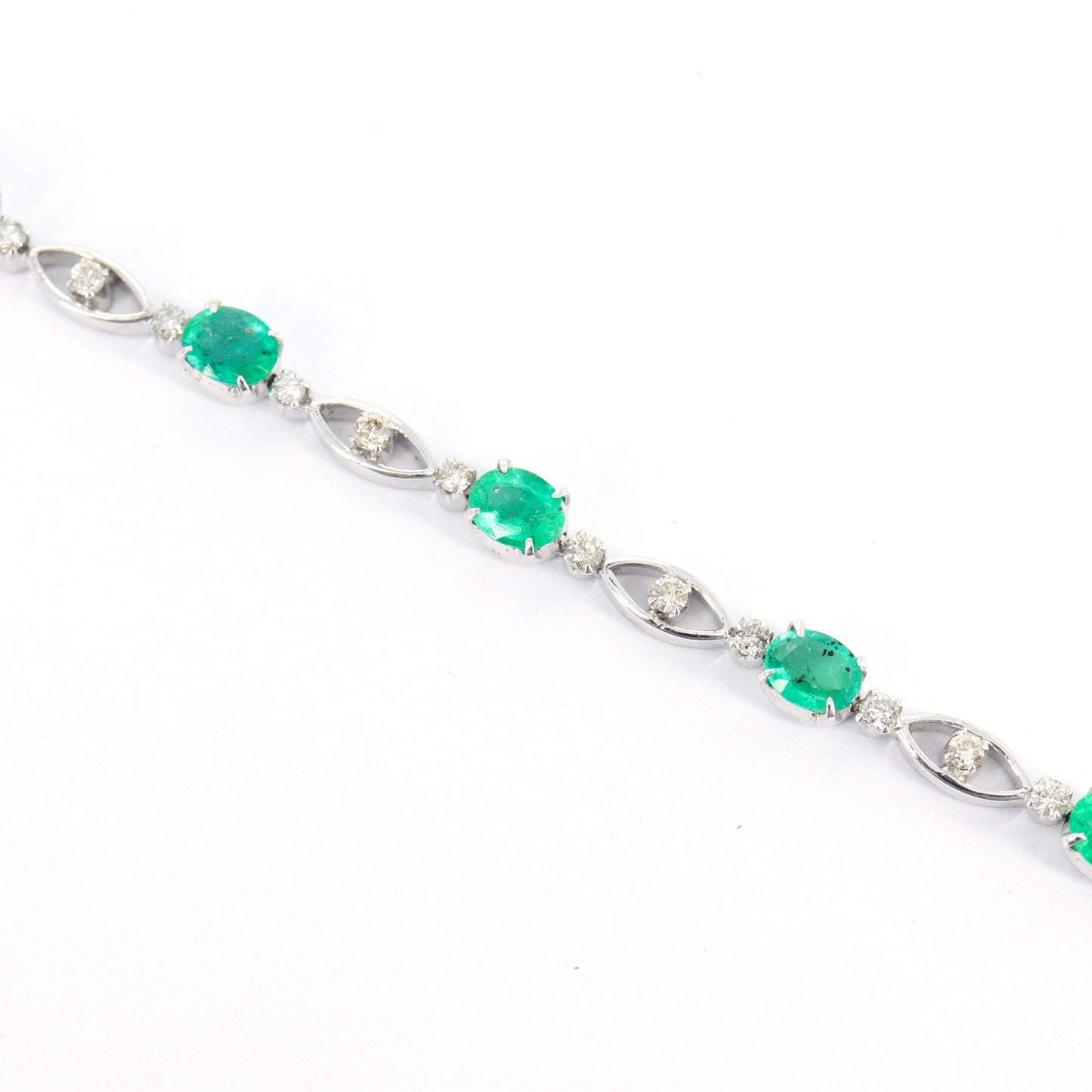 White Bracelet 18K Gold