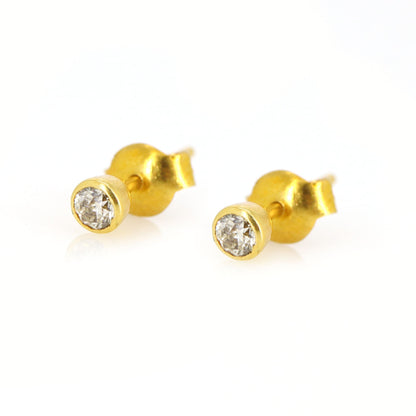 Yellow 4Mm Stud Earring 18K Gold
