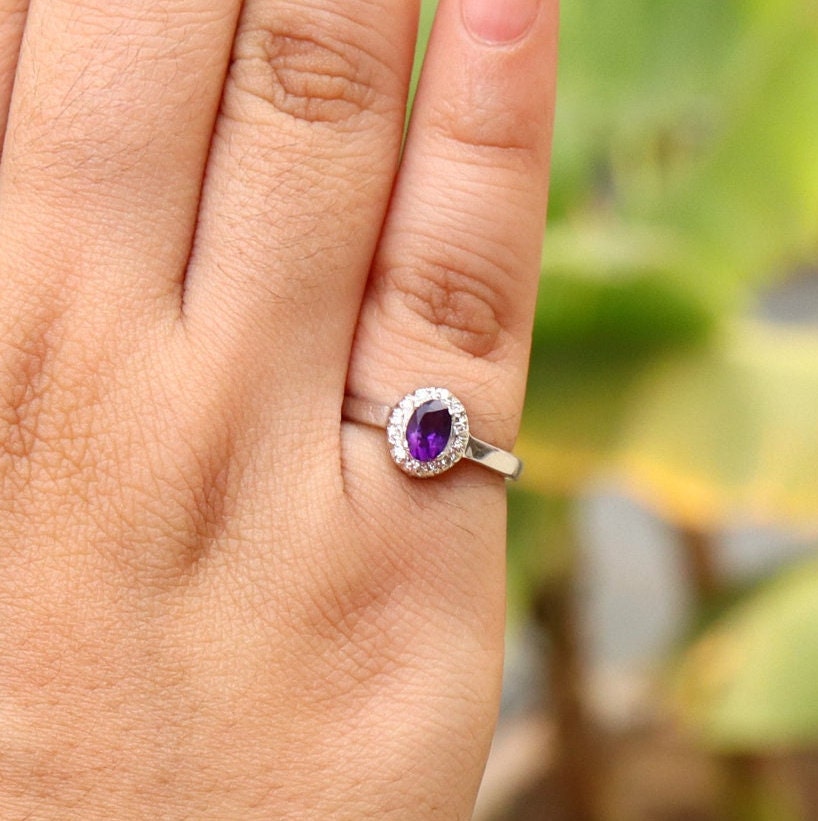 Amethyst Ring 18K Gold