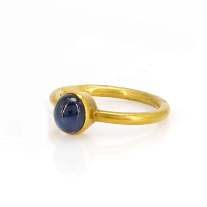 Elegant Royal[Deep Blue Color] Sapphire Ring 18K Gold