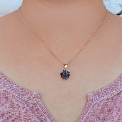 Sunflower Design Sapphire Necklace 14K Gold