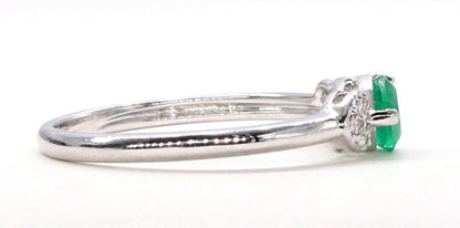 White Beautiful Ring 14K Gold