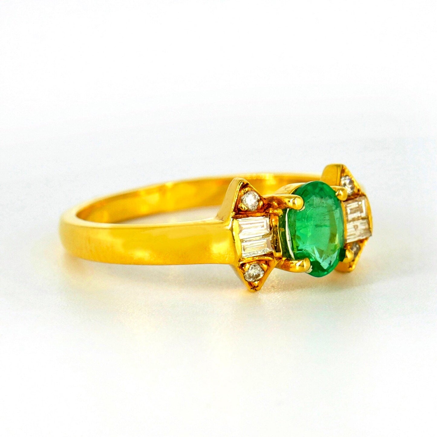 Emerald Ring 18K Gold