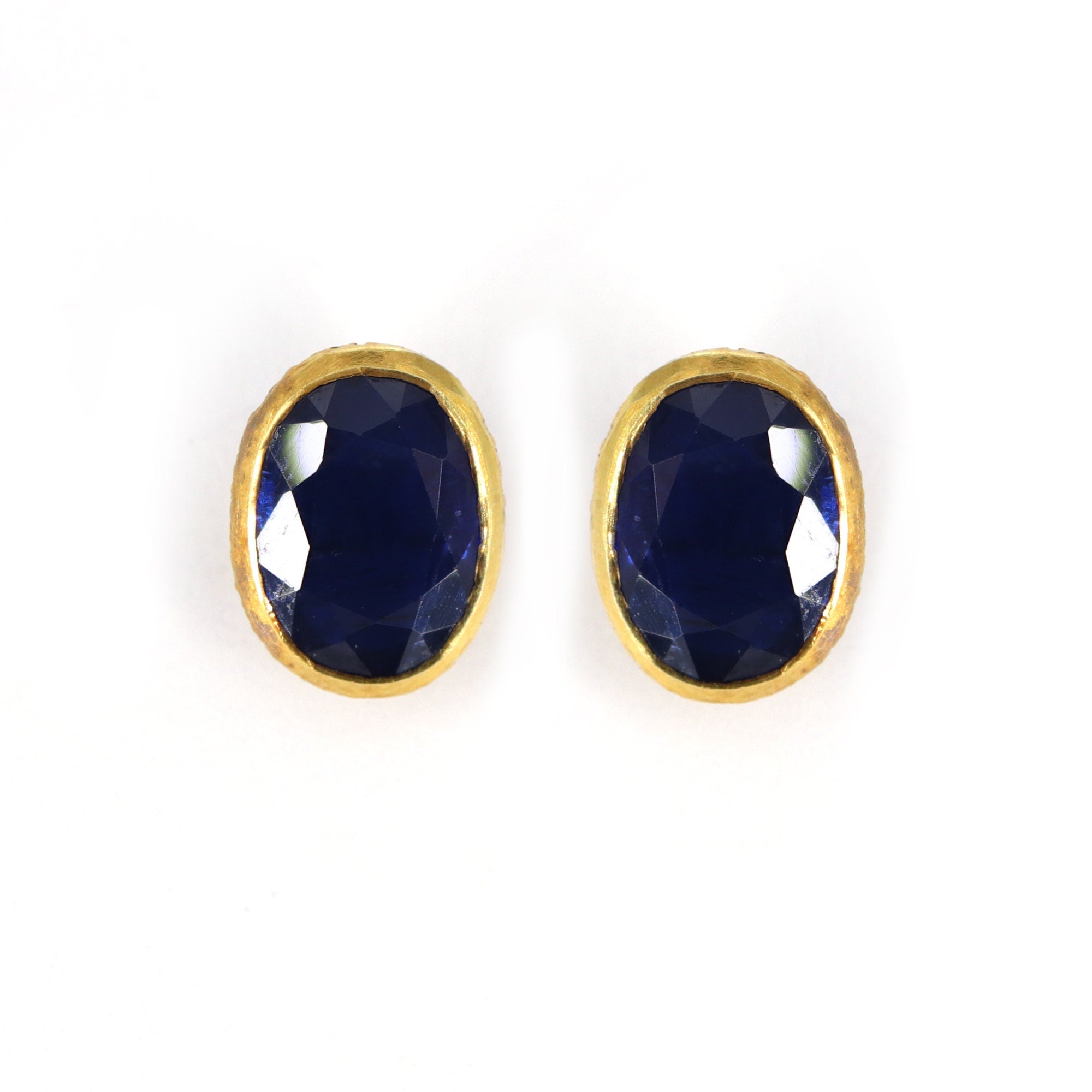 Top Quality Nice Dark Blue Sapphire Yellow Oval Cut Sapphire Earring 14K Gold